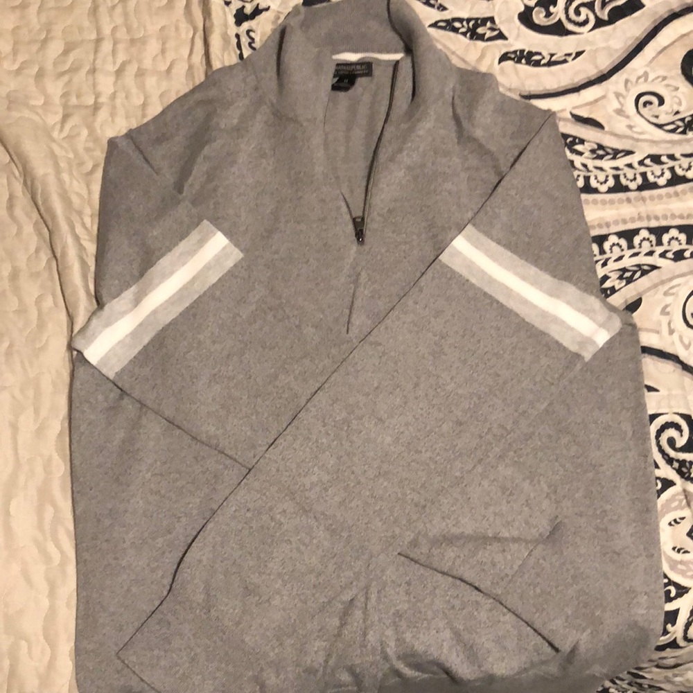 Banana republic-gray- cashmere